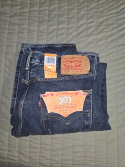 501 straight leg button fly jeans