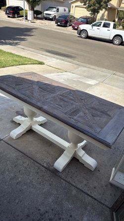 Restoration hardware farmhouse table