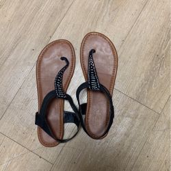 Women’s Sandals 