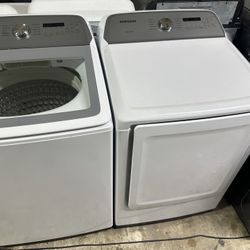 💯🌆Samsung Washer Large Capacity Gas Dryer Like New💯🌆