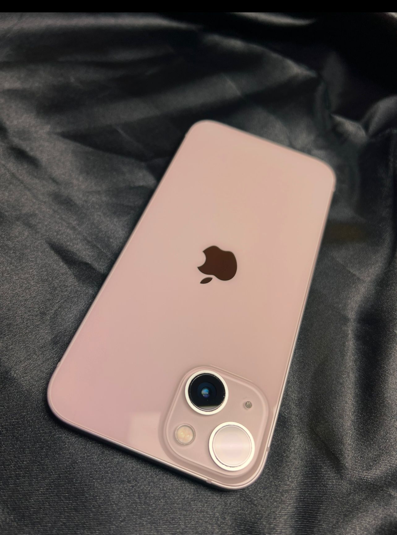IPhone 13 Pink / Rosita