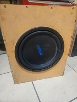 12" sub in box