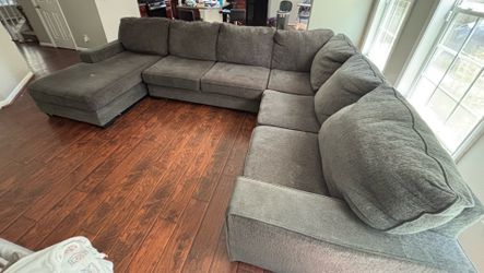 U shaped Couch