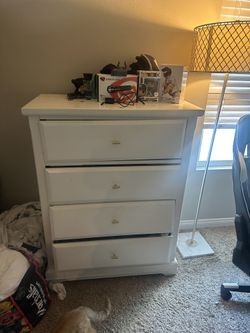 Real hard wood White Dresser