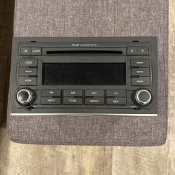 Audi A4  Audi Symphony