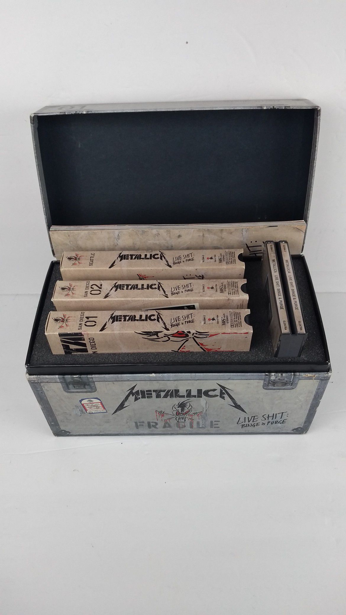Metallica Live Binge and Purge VHS & CD Box Set