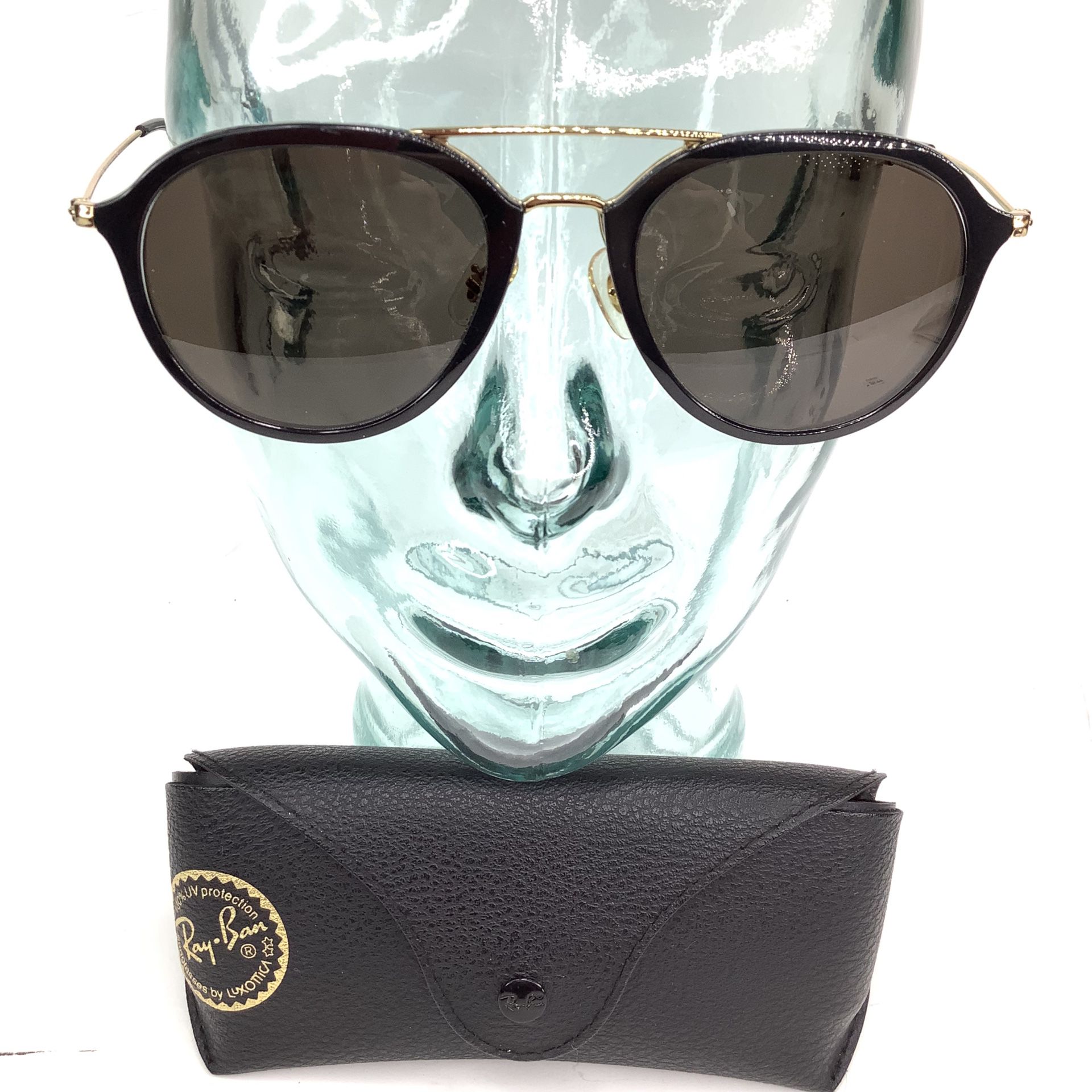 Ray-Ban Propionate Sunglasses with Lens and Case 