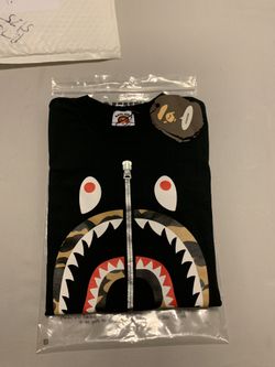 Kids Bathing Ape tee size 4-5 Yrs