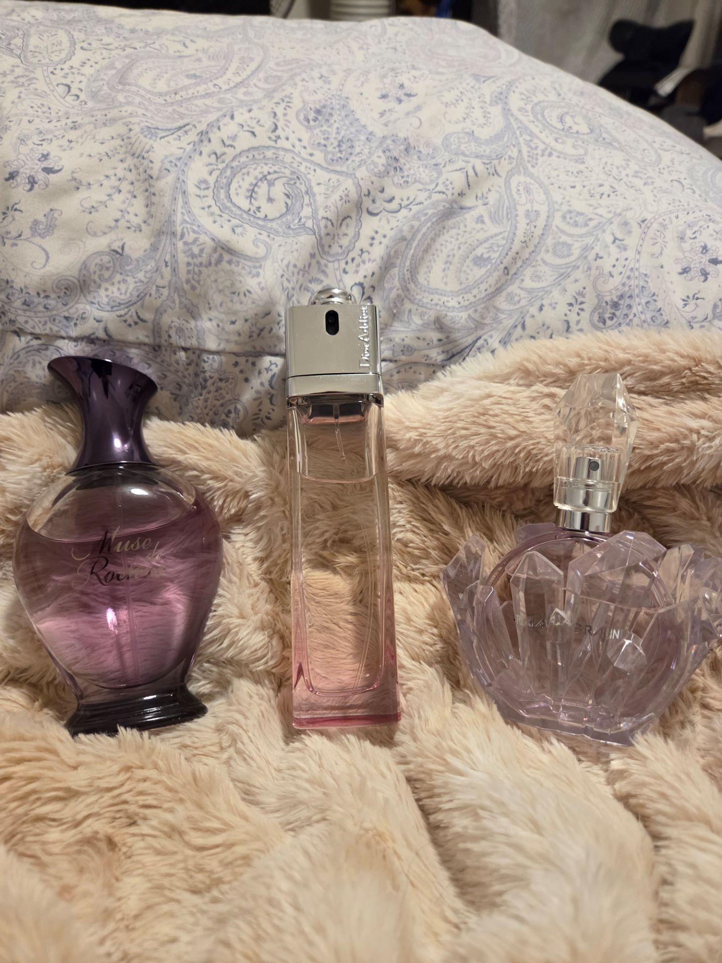 3 perfumes: Dior, Muse de Rochas, Ariana Grande