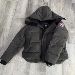 Canada Goose ( Grey Men’s Macmillan Down Parka) Jacket
