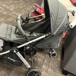 Many Styles To Choose From Baby Strollers 