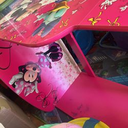 Minnie Toddler Bed