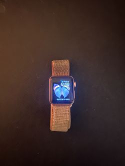 Apple Watch Series 3 – 38mm – Rose Gold