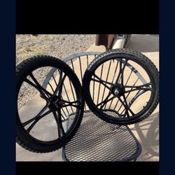 20 INCH LESTER MAG WHEELS 