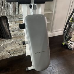 Weight bench
