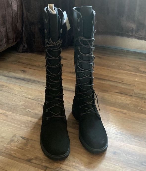 New! Timberland Knee High Black Lace Up Boots. Black Size 7