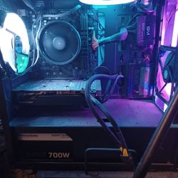 Custom Gaming PC 