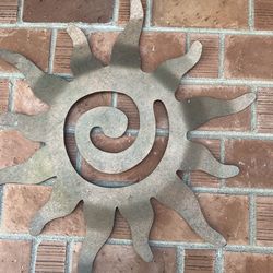 Metal Sun Wall / Yard Art - 22 Inches