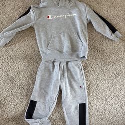 Champion Boys Hoodie & Joggers Set size 4T