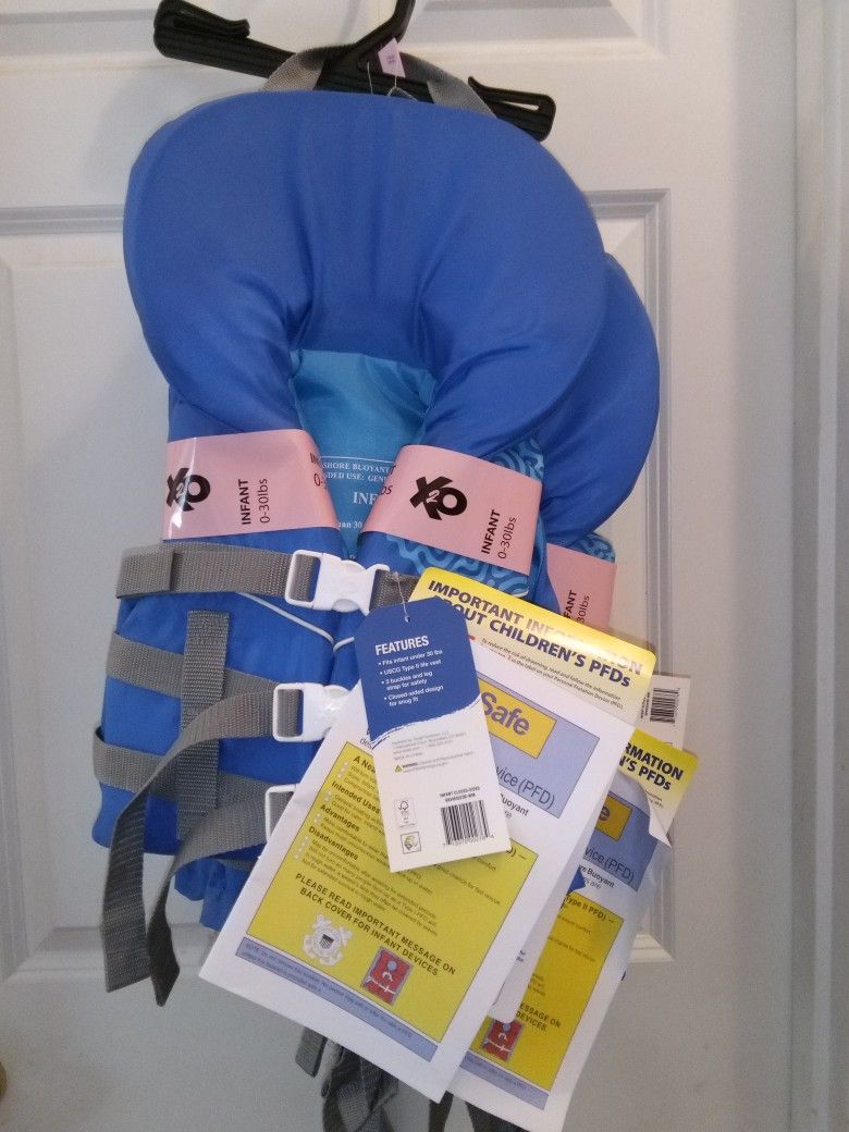 Infant Life Vests (0-30 Lbs) New 3 Available