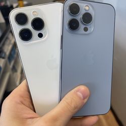 Unlocked iPhone 13 Pro 256GB - All Colors