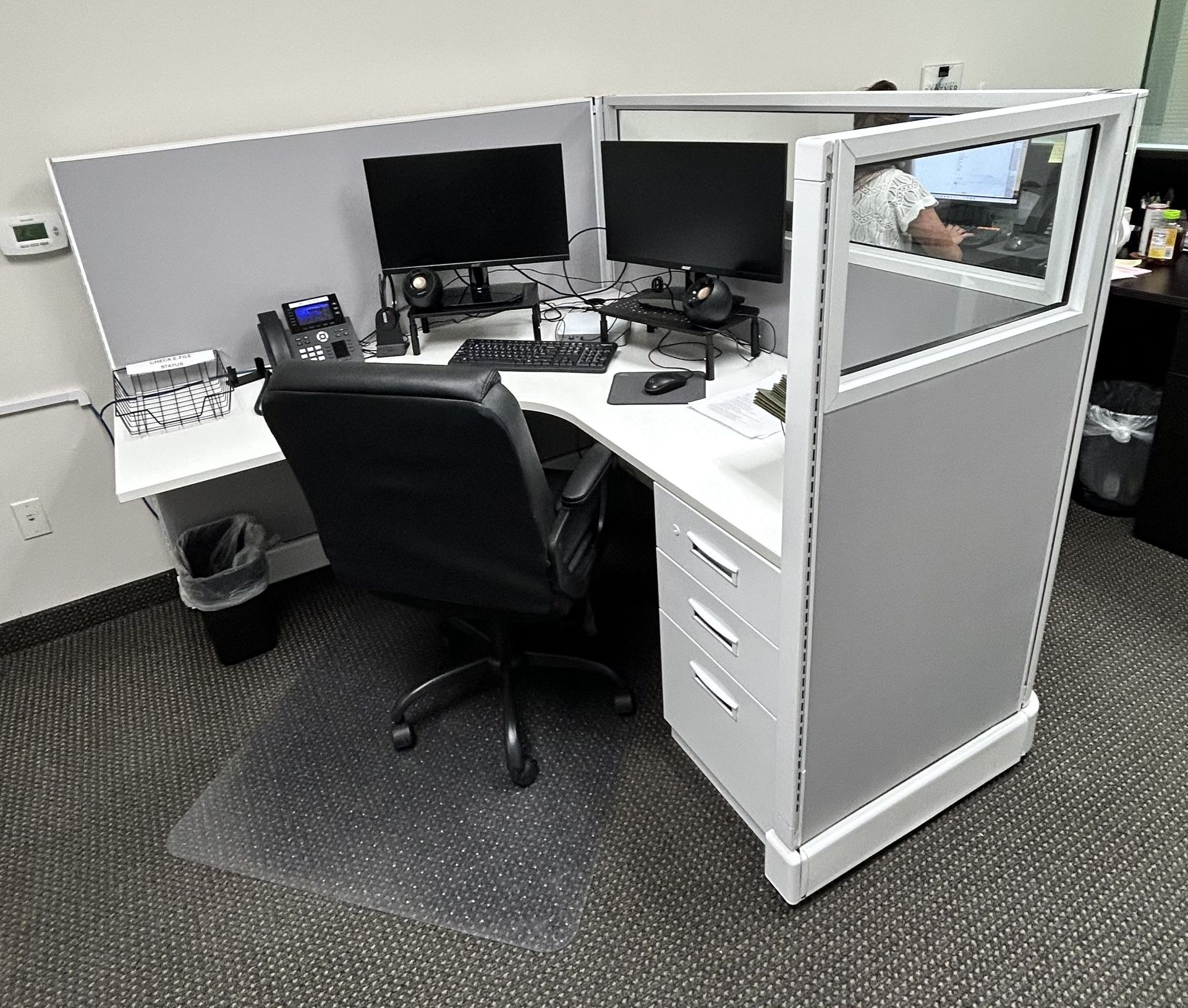 6’ X 6’ Office Cubicle