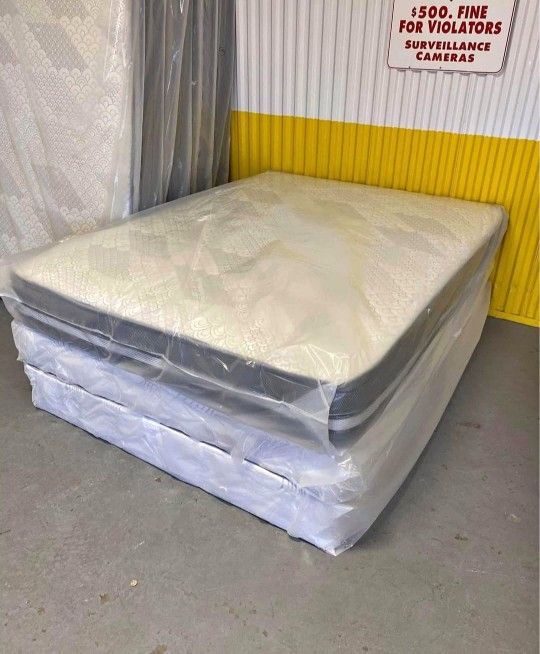 Queen mattress and box spring