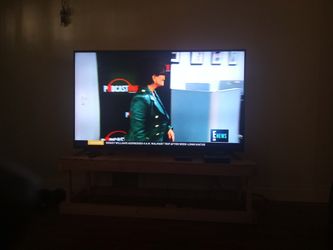 LG 70' Smart TV