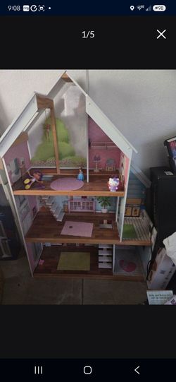 Doll house