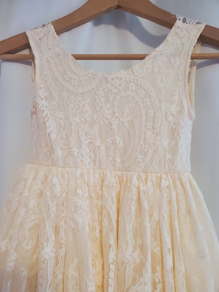Flower Girl Dress (sz 6/7)