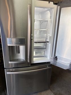 Fridges for sale are Plugged in free Deliver