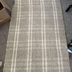 New 3X5 Rug