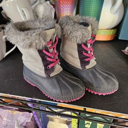 Toddler Size 8 Boots