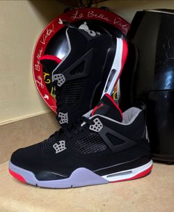Air Jordan 4