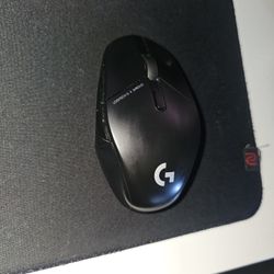 Logitech G303 Shroud Edition Wireless