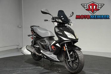 2013 Kymco Super 8 150