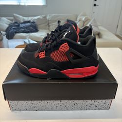 Jordan 4 Red Thunder Size 9.5