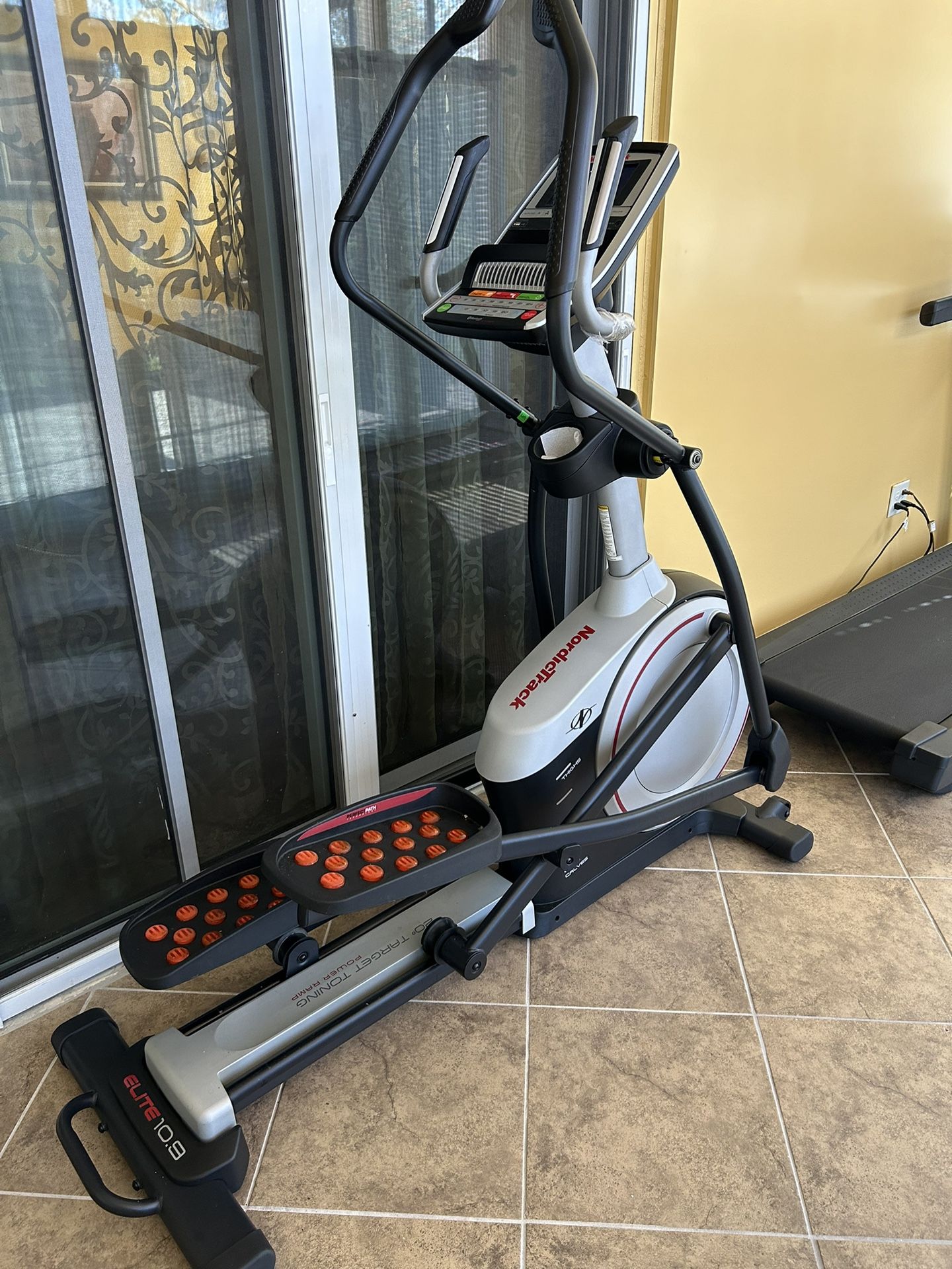 Elite 10.9 discount i elliptical reviews