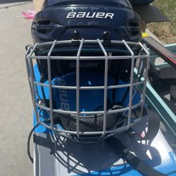 Bauer Hockey Helmet Size M