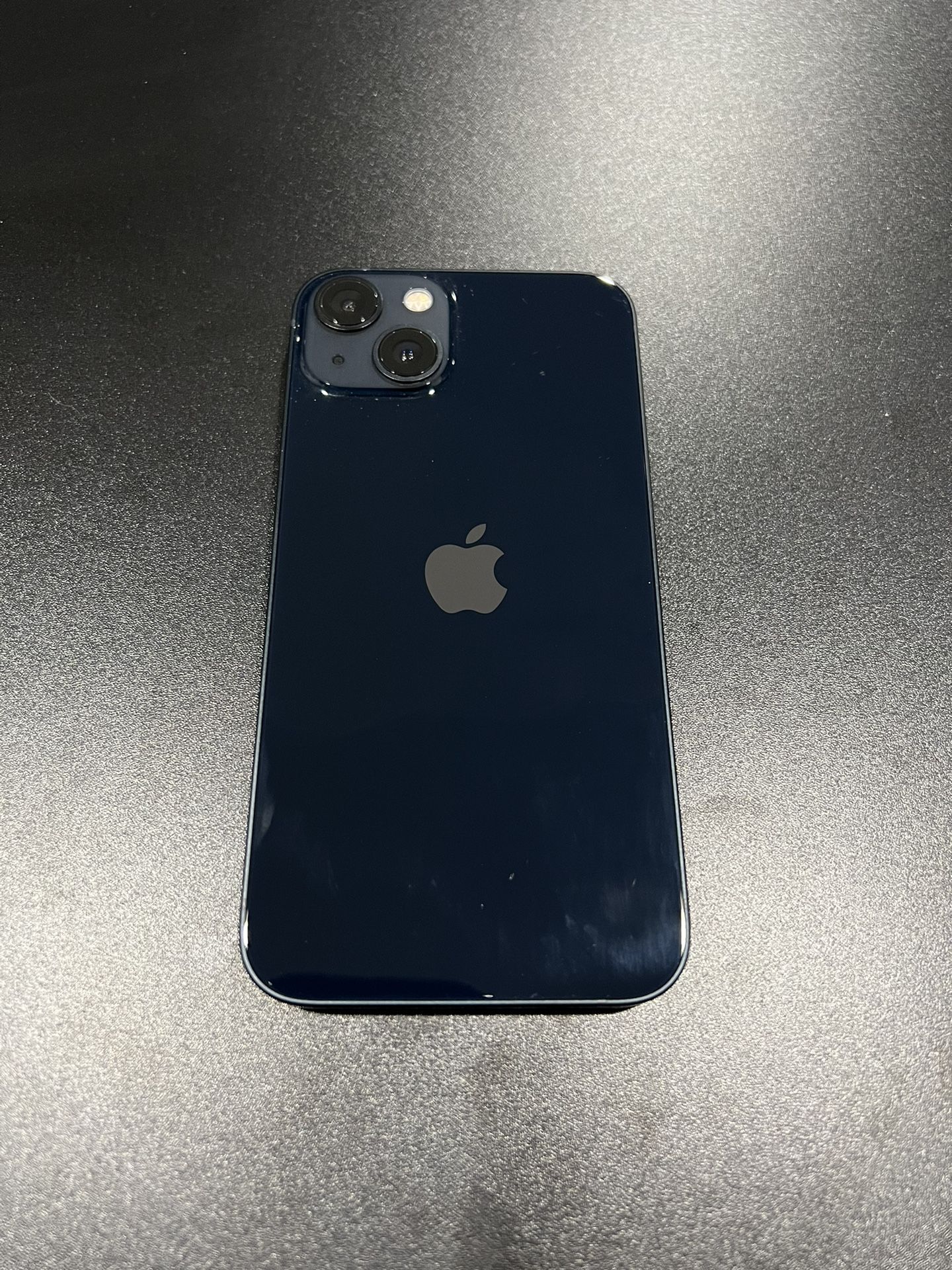Like New iPhone 13 Unlocked