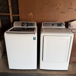 Samsung Top Load Washer & Gas Dryer