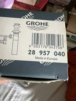 Grohe chrome sink pop up assembly Model 28 957 040