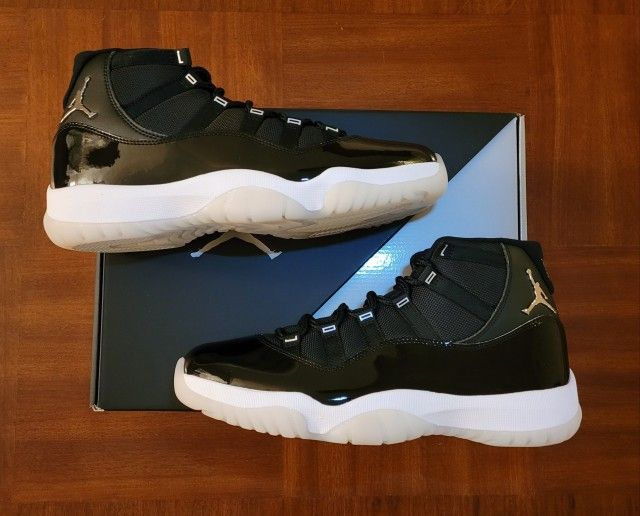 Sparkle Female Jordan 11 Jordan 11 Jubilee Size 10