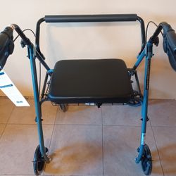 DRIVE MEDICAL FOLDABLE WALKER 