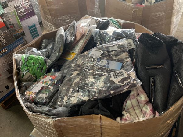 Clothing pallets for Sale in Dallas, TX - OfferUp