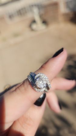 10k Diamond Ring