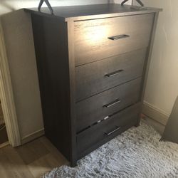 Dresser Like New $50