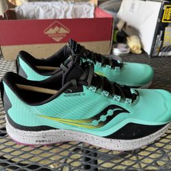 Saucony Peregrine Trail Running/Walking/Hiking Shoe Size 10.5