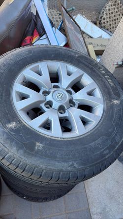 Toyota Wheels with Michelin LT245/75R16 Tires