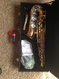 Sax retails at 2000 vita alto